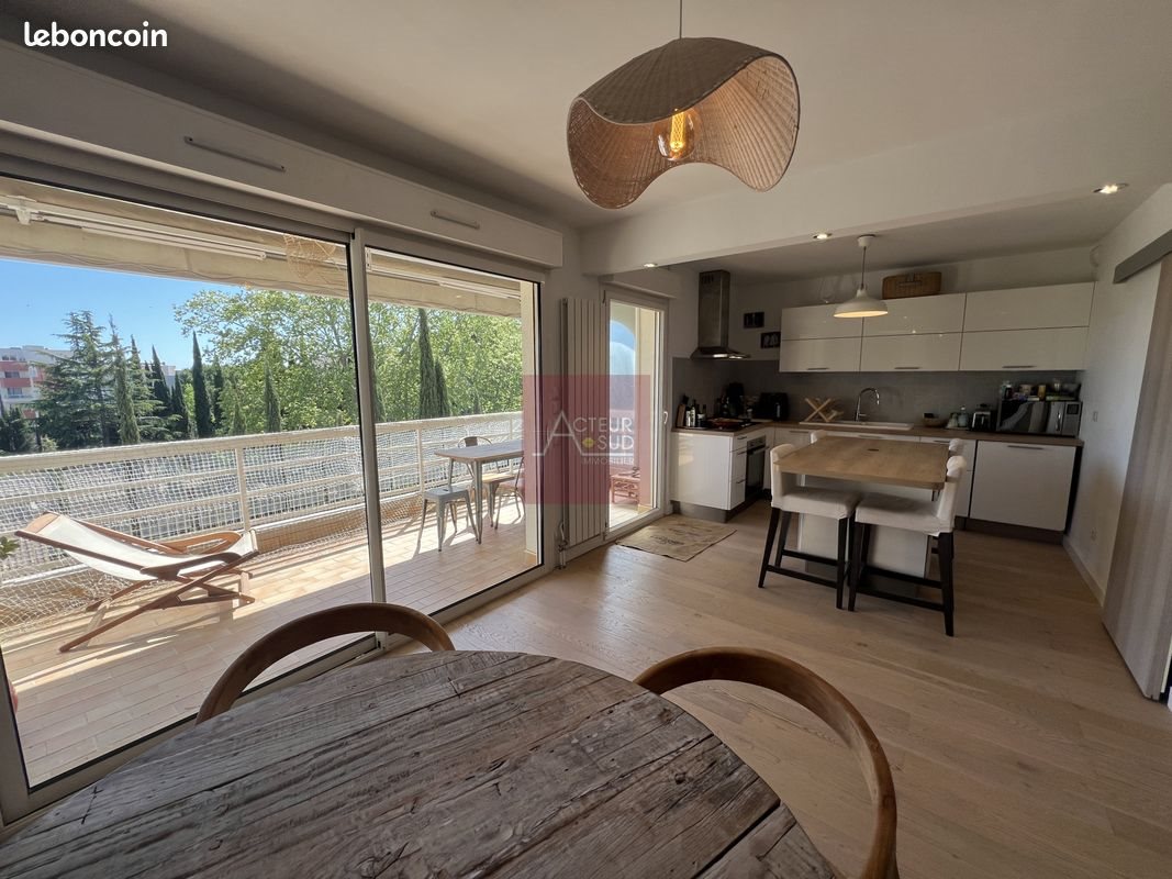 Appartement à louer, 100m², Montpellier