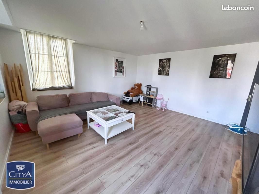 Appartement à louer, 86m², Saint-Quentin