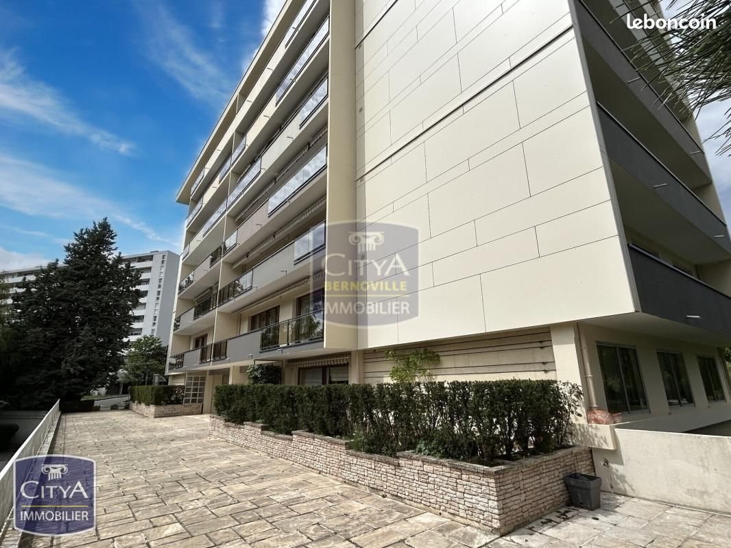 Appartement à vendre, 145m², Saint-Quentin