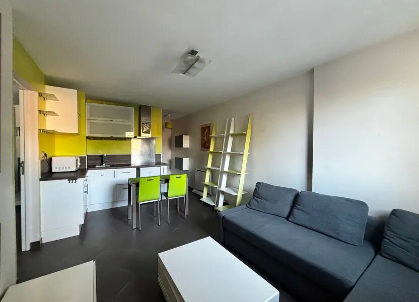 Appartement à louer, 31m², Sète