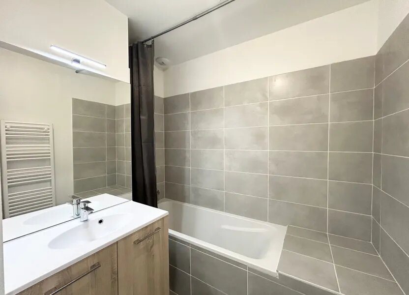 Appartement à vendre, 57m², Eyzin-Pinet