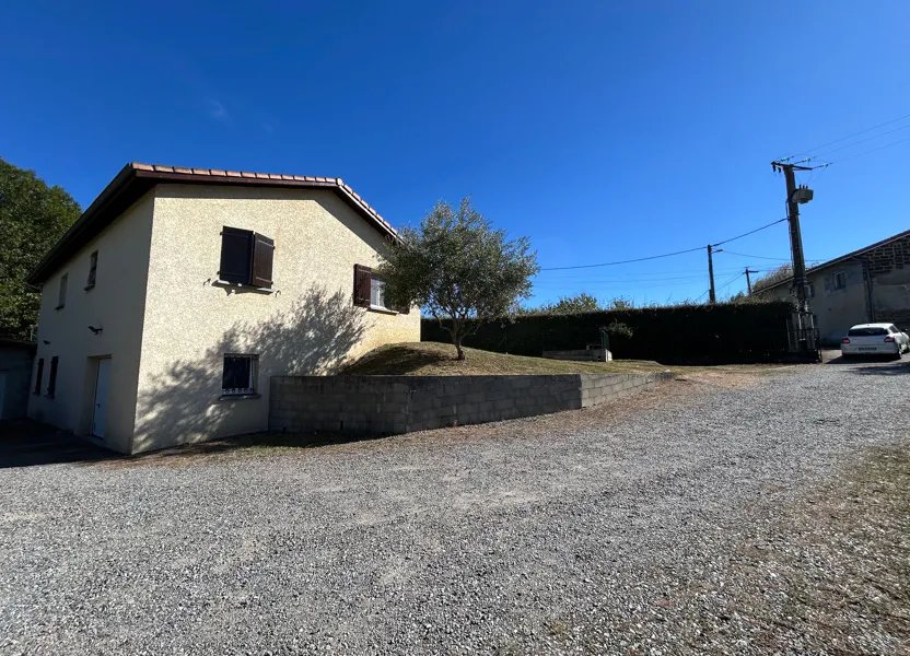 Maison à louer, 93m², Assieu