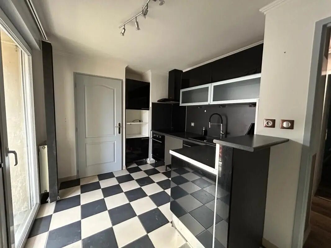 Appartement à vendre, 72m², Roussillon