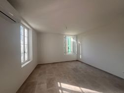 Appartement à louer, 61m², Riez