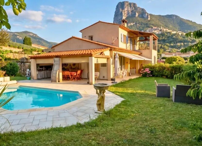 Maison à vendre, 219m², Saint-Jeannet