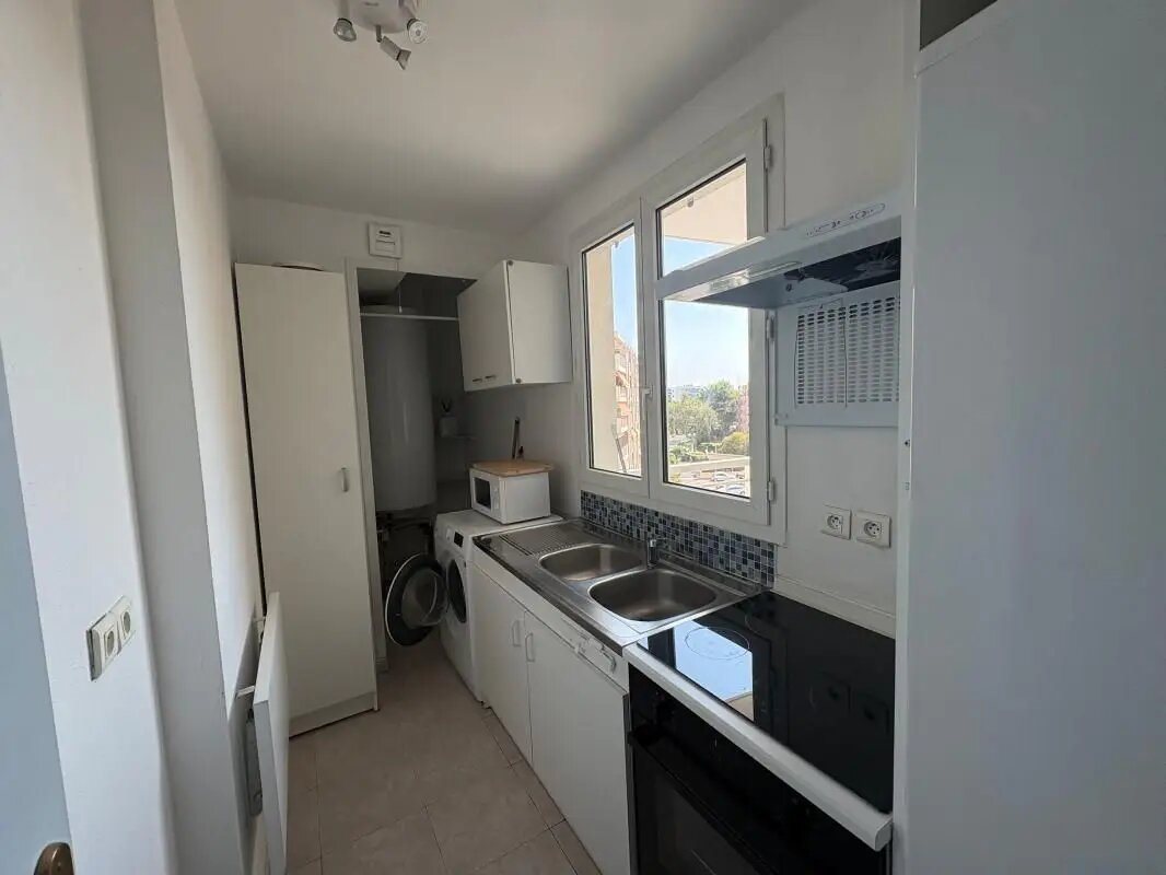 Appartement à louer, 49m², Cagnes-sur-Mer
