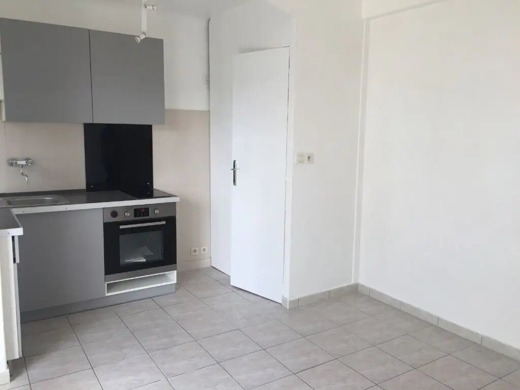 Appartement à louer, 20m², Villeneuve-Loubet