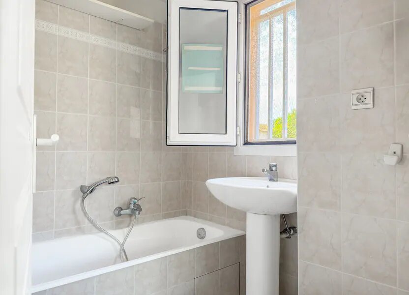 Appartement à louer, 28m², Saint-Laurent-du-Var