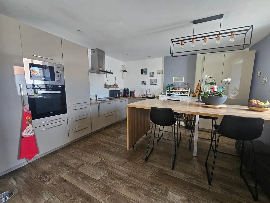 Maison à vendre, 153m², Chenac-Saint-Seurin-d'Uzet