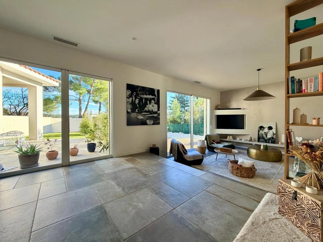 Maison à vendre, 176m², Vailhauquès