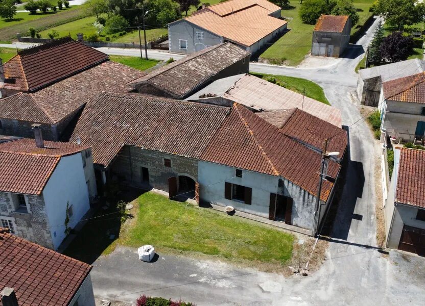 Maison à vendre, 88m², Saint-Fort-sur-Gironde