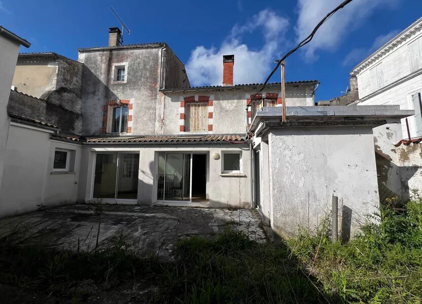 Maison à vendre, 222m², Cozes