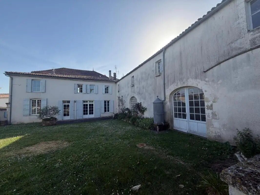 Maison à vendre, 294m², Cozes