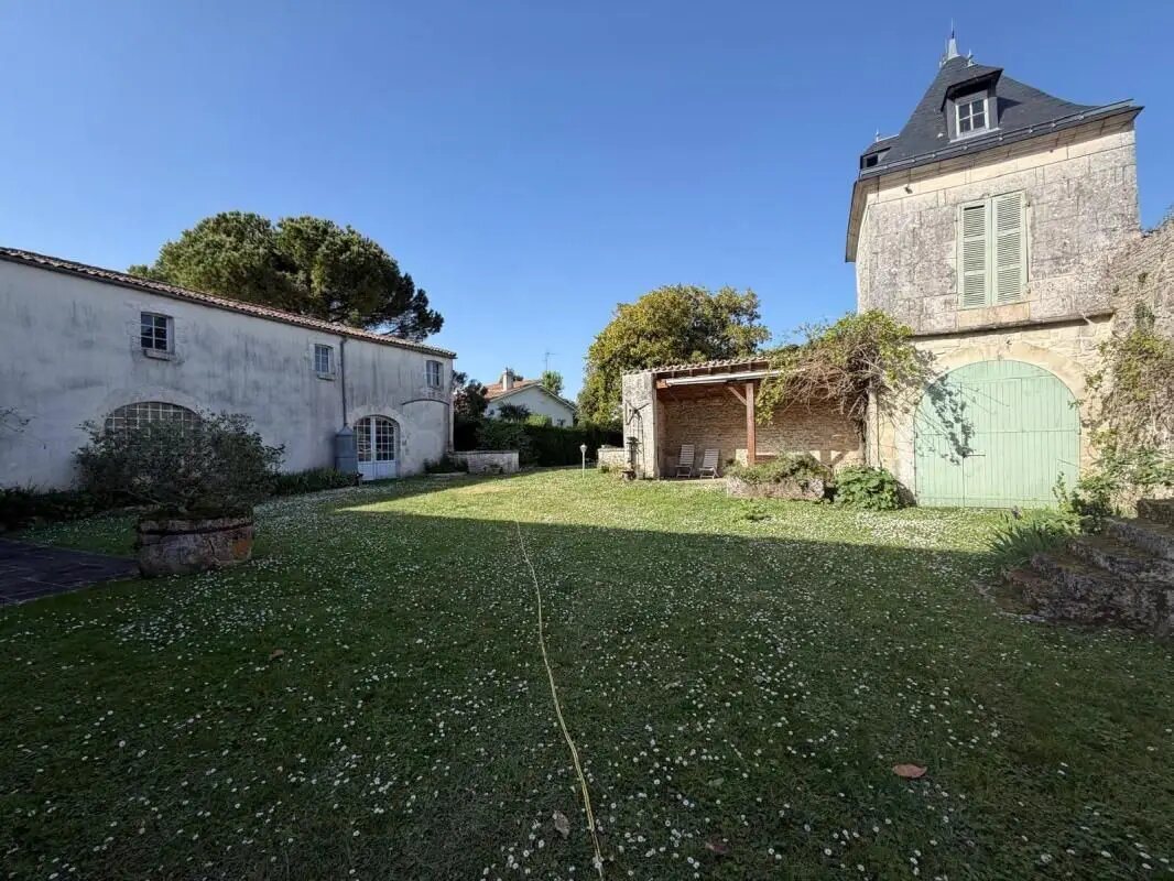 Maison à vendre, 294m², Cozes