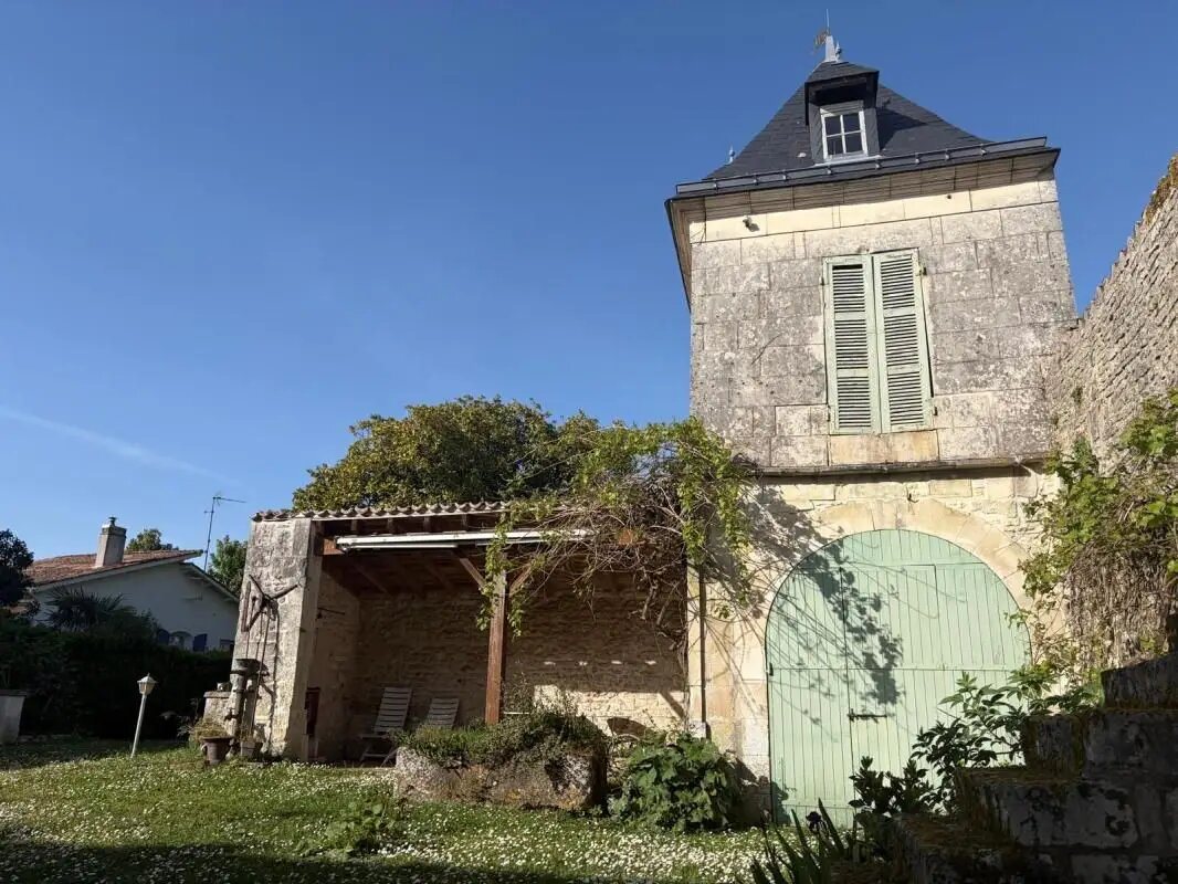 Maison à vendre, 294m², Cozes