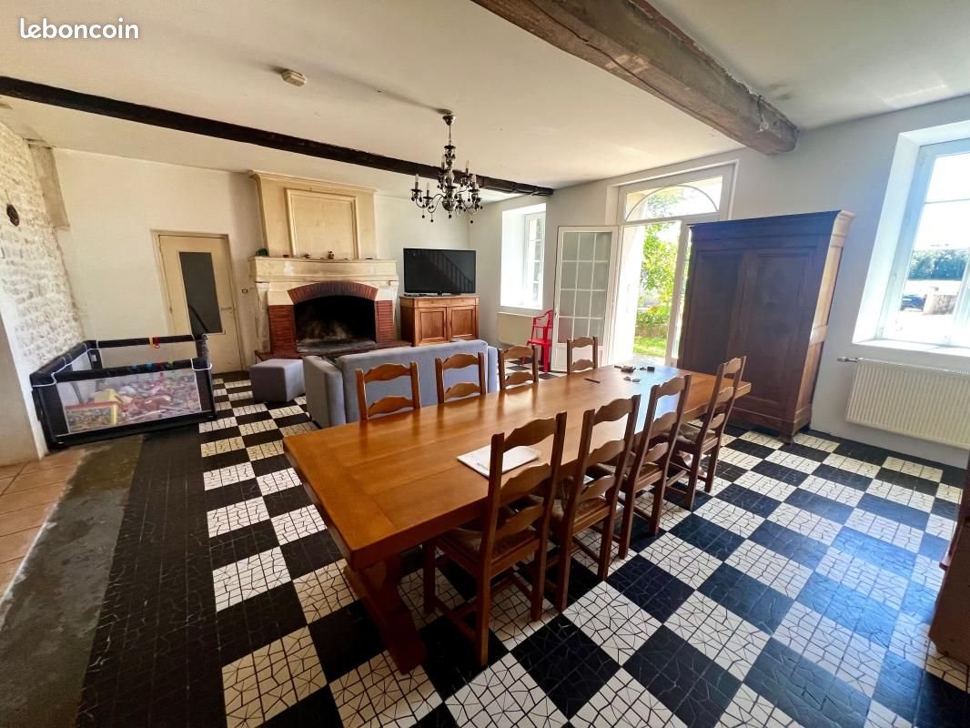 Maison à vendre, 172m², Corme-Ecluse
