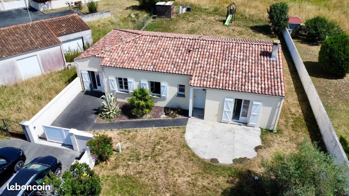 Maison à vendre, 121m², Cozes