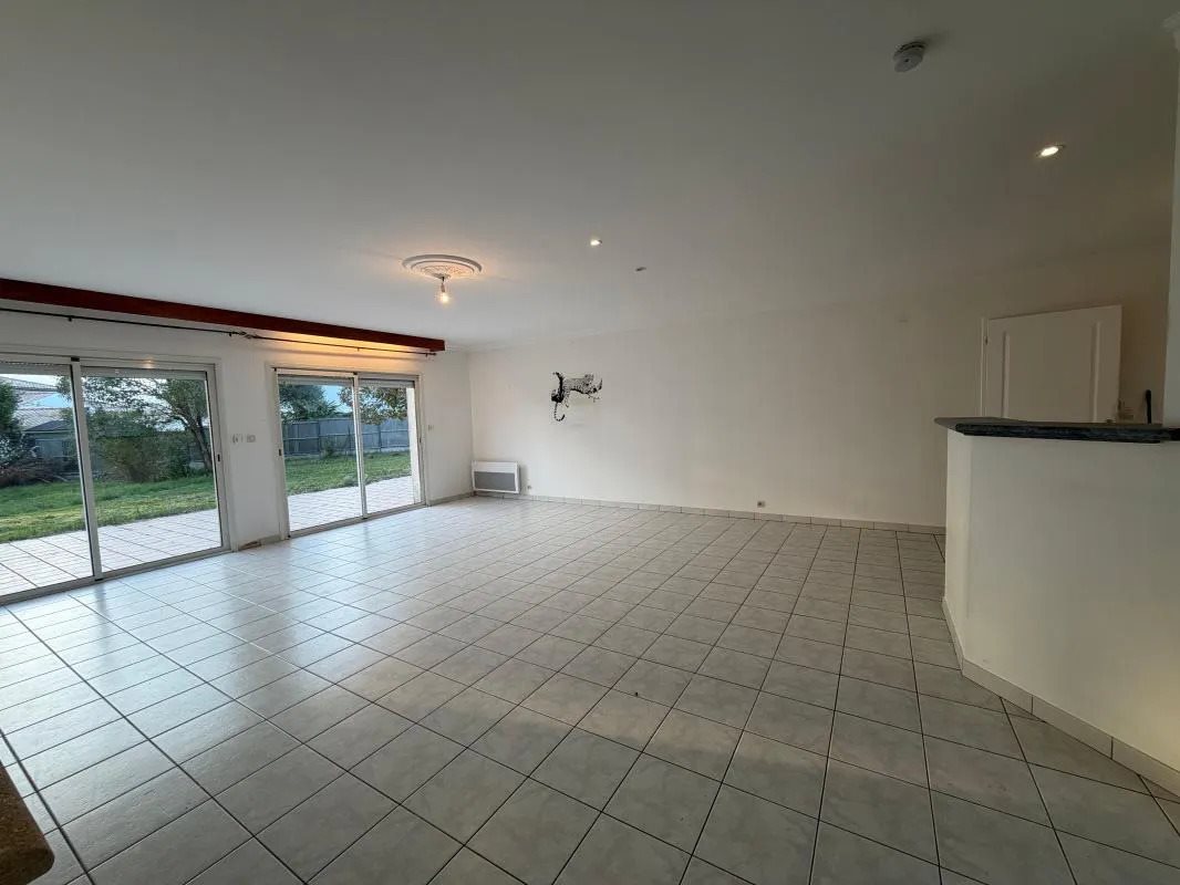 Maison à vendre, 129m², Semussac