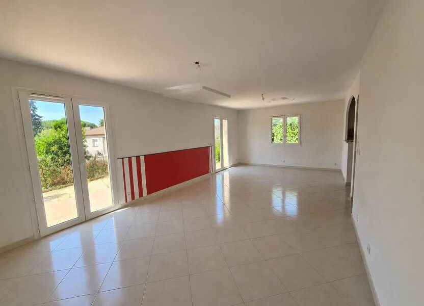 Maison à louer, 110m², Pomérols