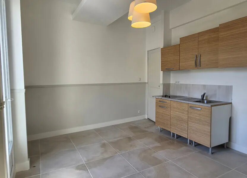 Appartement à louer, 30m², Béziers