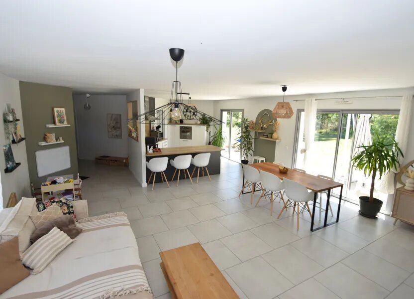 Maison à vendre, 135m², Bougue