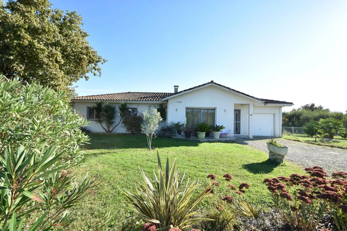 Maison à vendre, 101m², Hagetmau