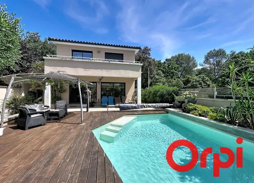 Maison à vendre, 140m², Castries