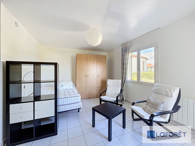 Appartement à louer, 33m², Prévessin-Moëns