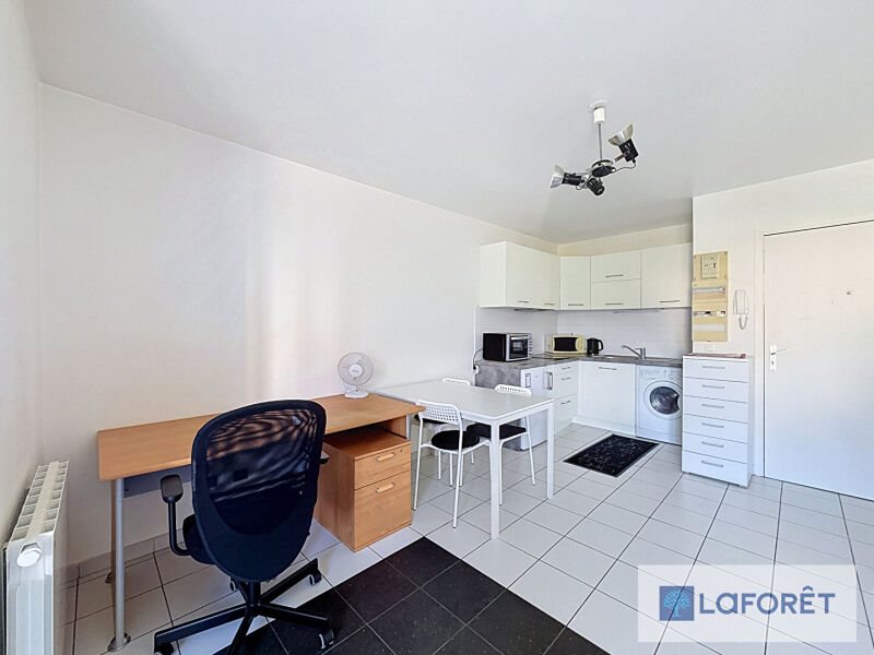 Appartement à louer, 33m², Prévessin-Moëns