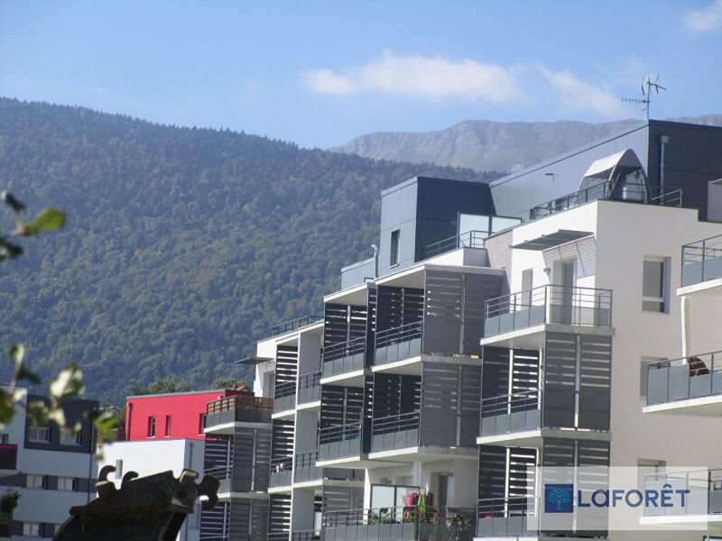 Appartement à vendre, 81m², Gex