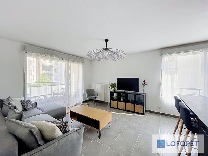 Appartement à louer, 60m², Gex