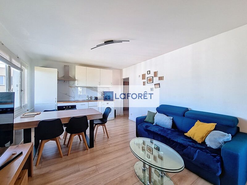 Appartement à louer, 47m², Saint-Genis-Pouilly