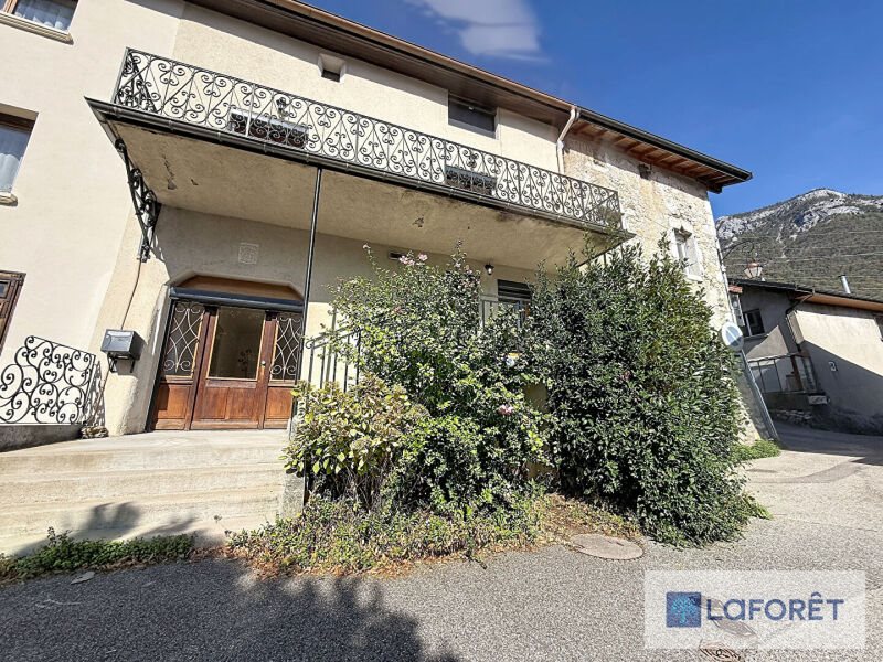 Maison à louer, 98m², Léaz