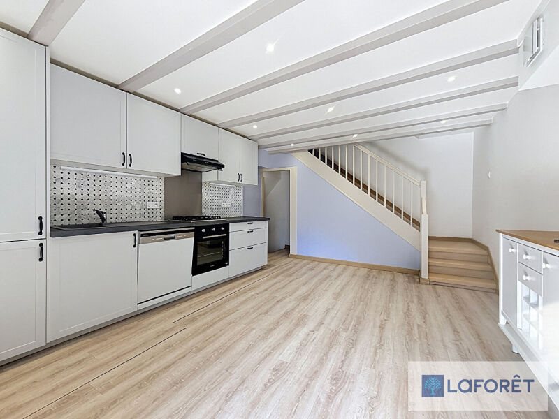 Maison à louer, 98m², Léaz