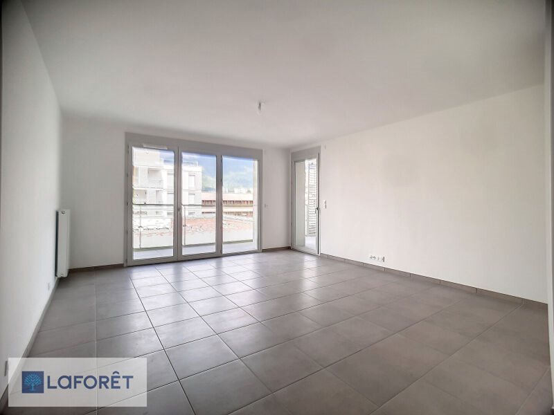 Appartement à louer, 53m², Saint-Genis-Pouilly