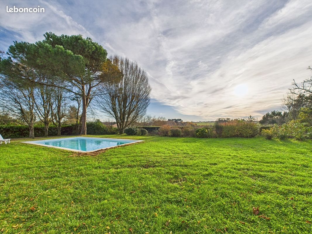 Maison à vendre, 205m², Yvrac