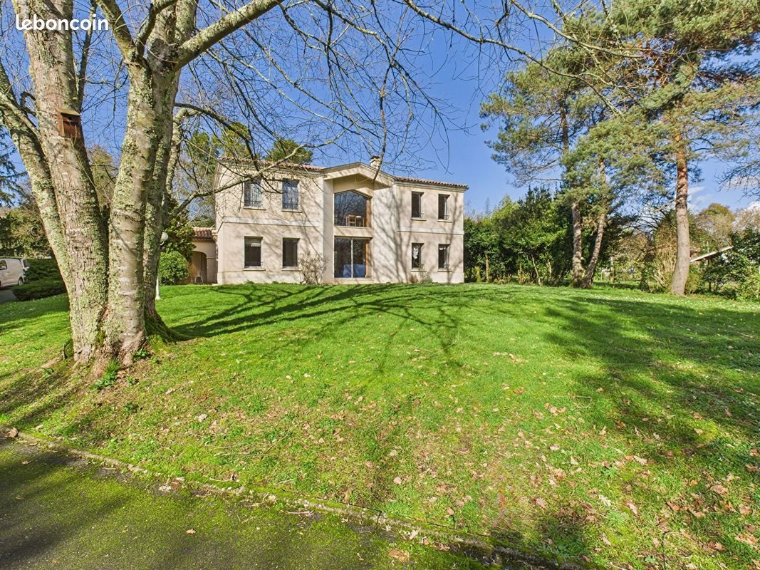 Maison à vendre, 194m², Latresne