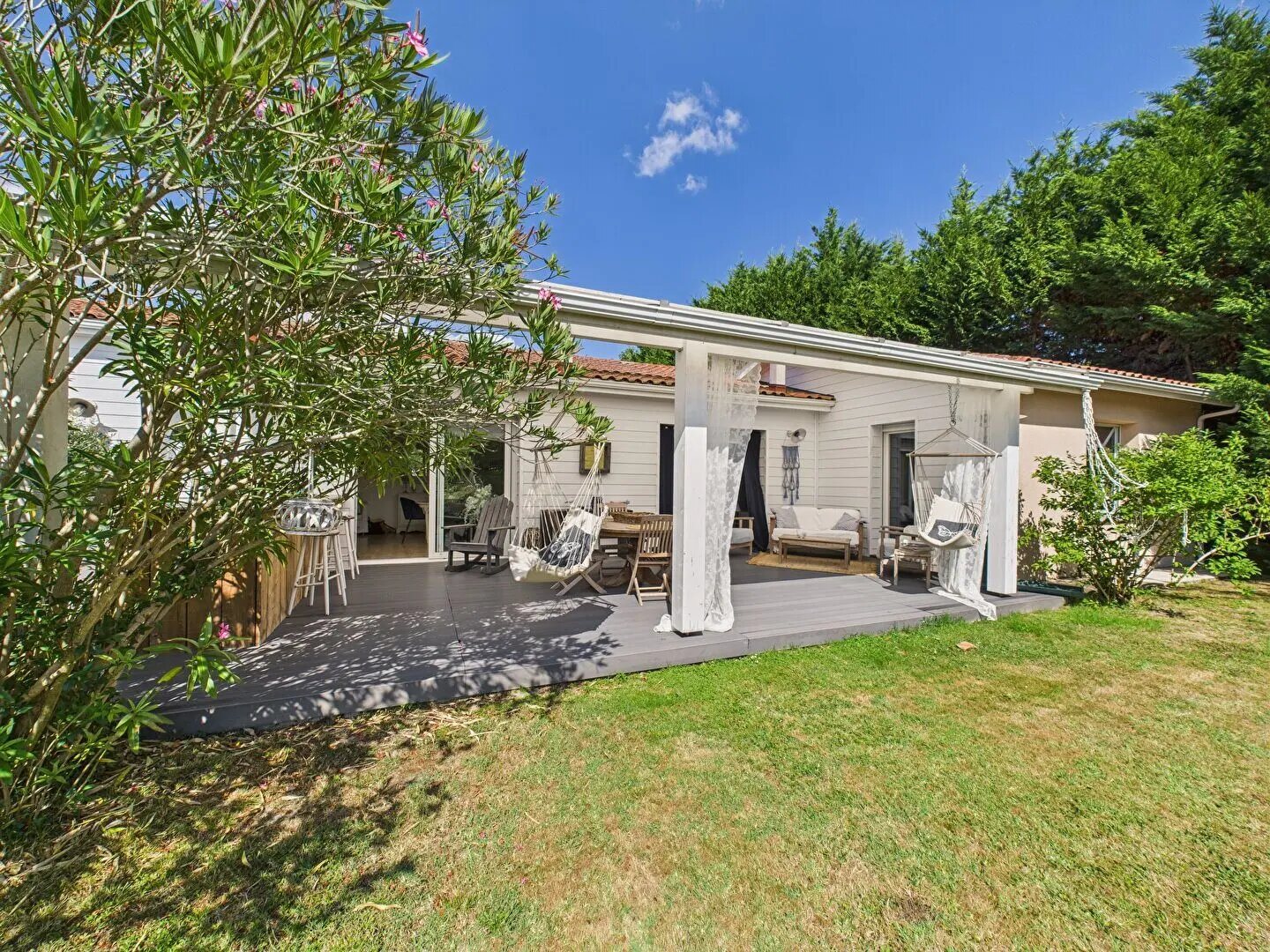 Maison à vendre, 220m², Carignan-de-Bordeaux