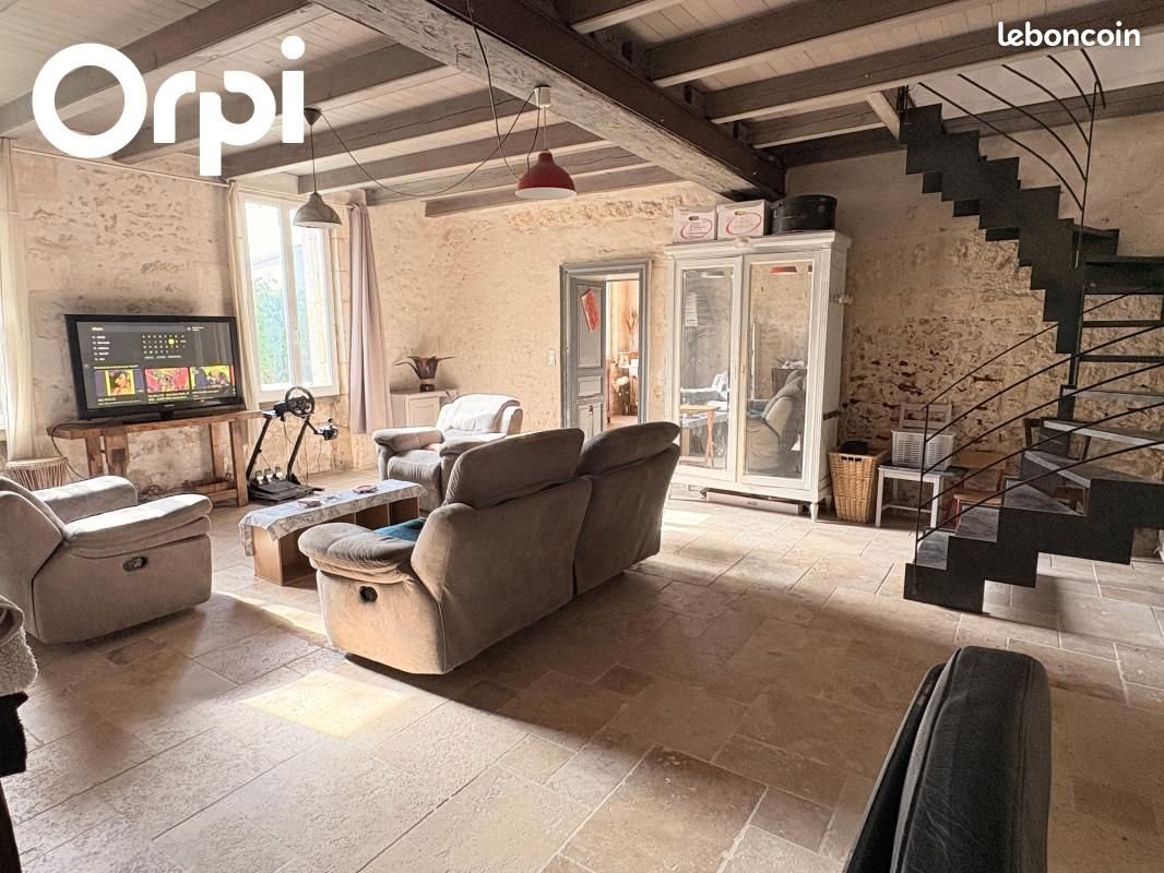 Maison à vendre, 147m², Saint-Just-Luzac