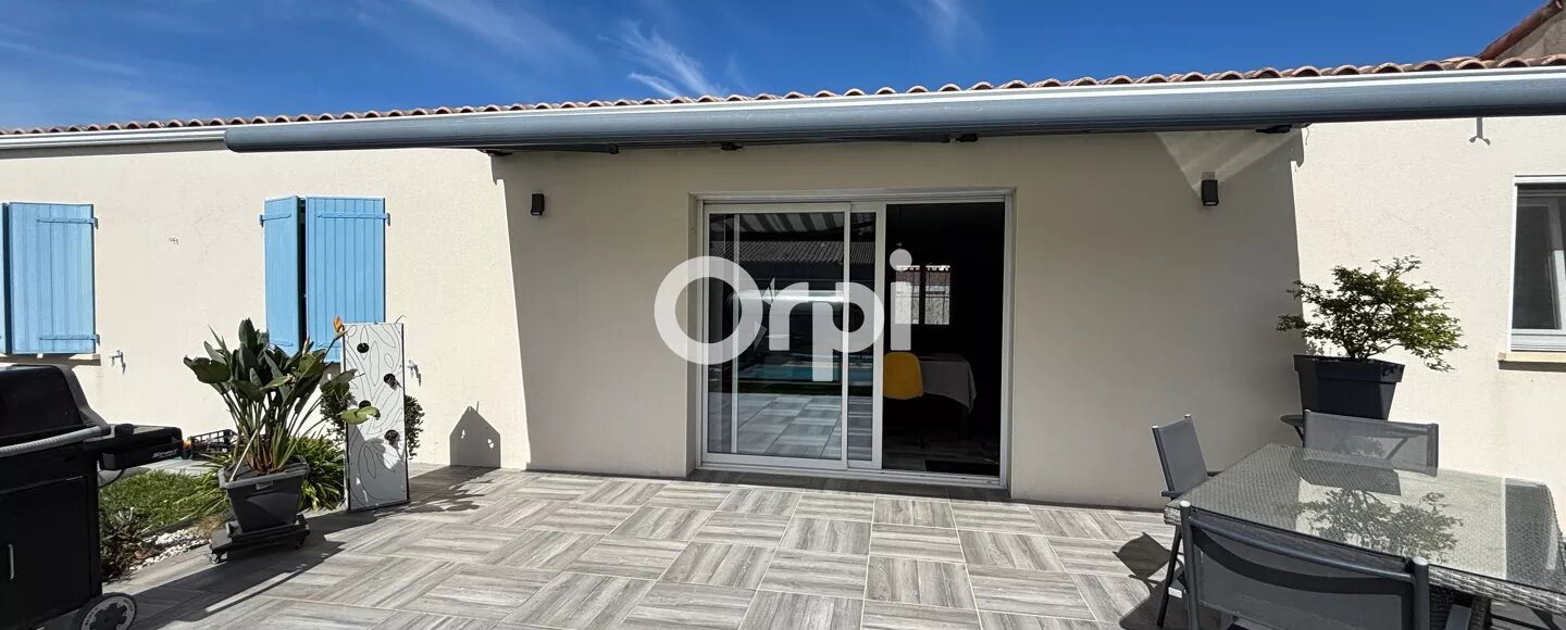 Maison à vendre, 118m², Saint-Just-Luzac