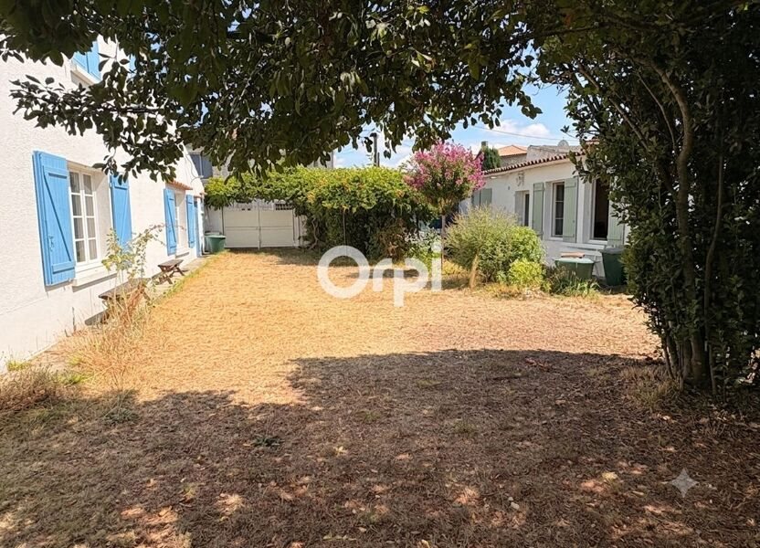 Maison à vendre, 127m², Saint-Just-Luzac