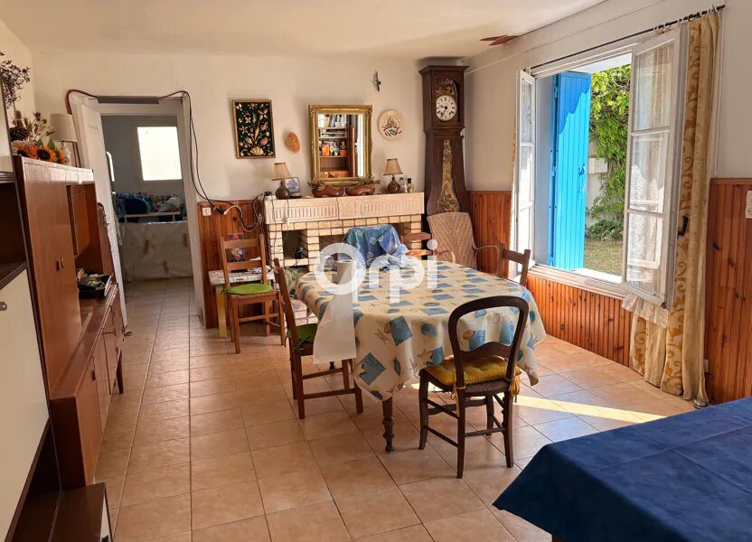 Maison à vendre, 127m², Saint-Just-Luzac