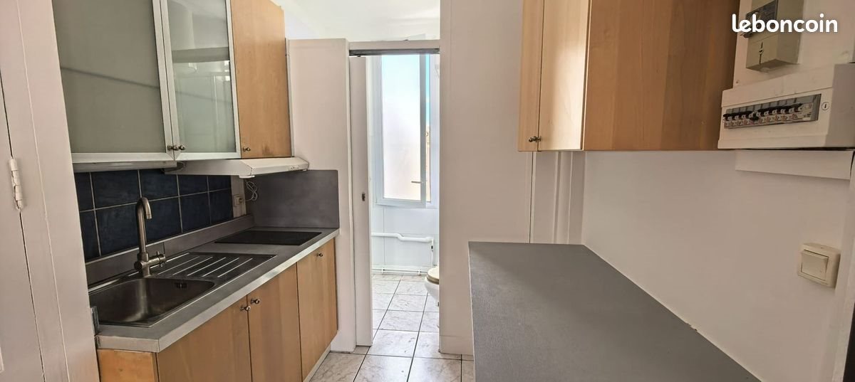 Appartement à louer, 21m², Courbevoie
