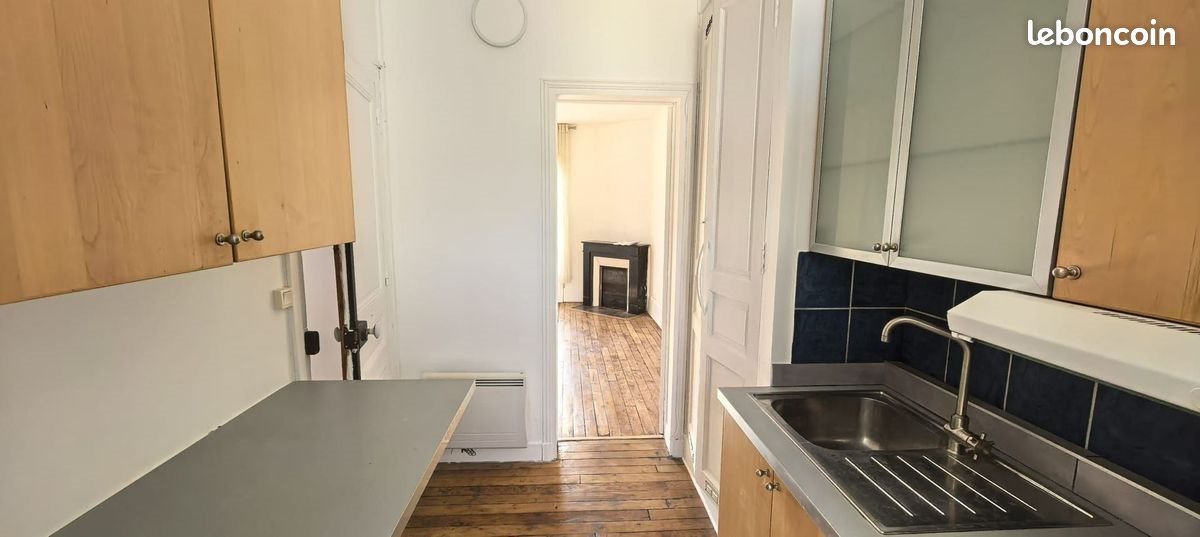 Appartement à louer, 21m², Courbevoie