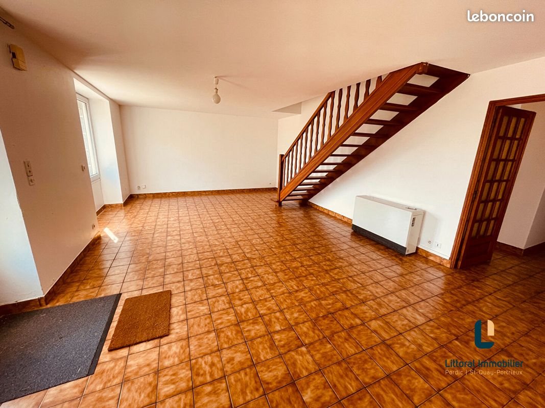 Maison à vendre, 131m², Plérin