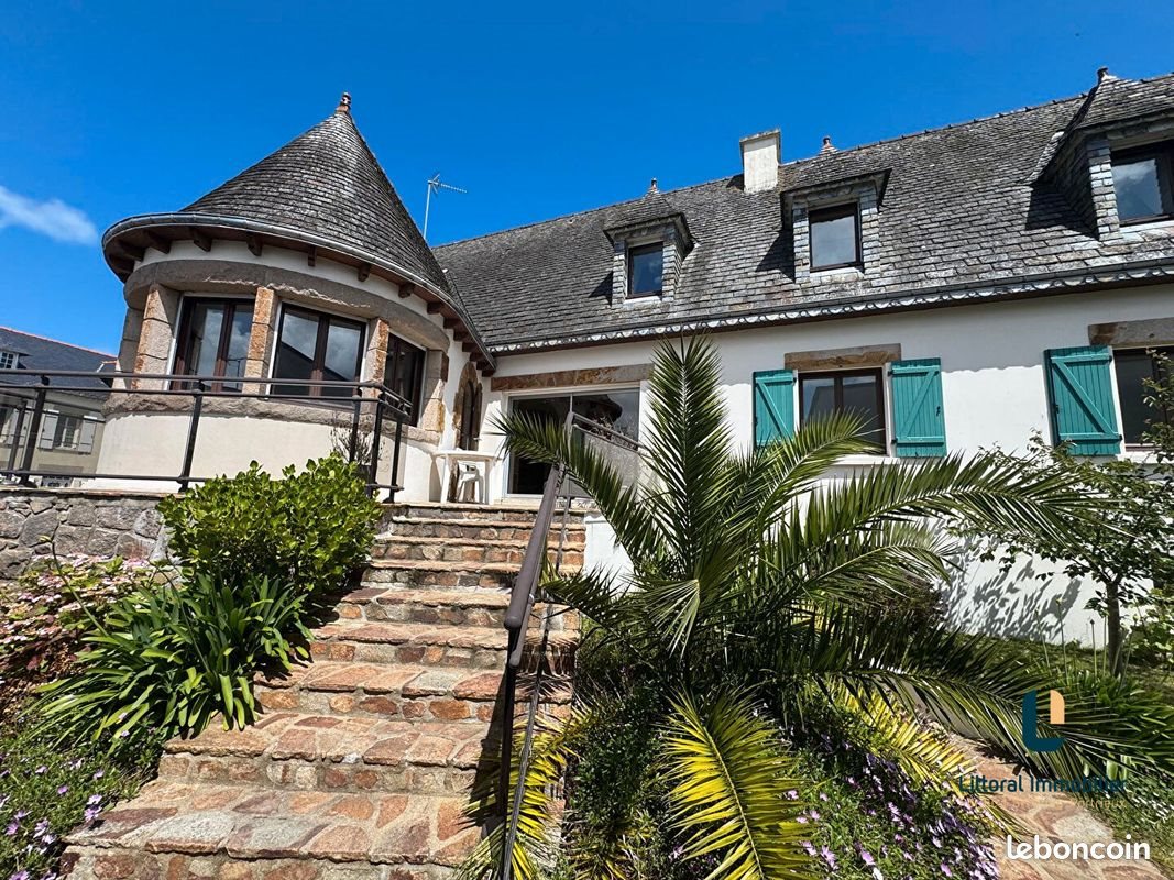 Maison à vendre, 197m², Etables-sur-Mer