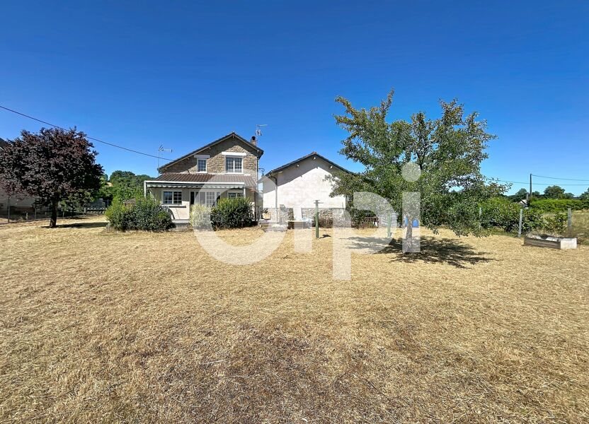 Maison à vendre, 111m², Saint-Pantaléon-de-Larche
