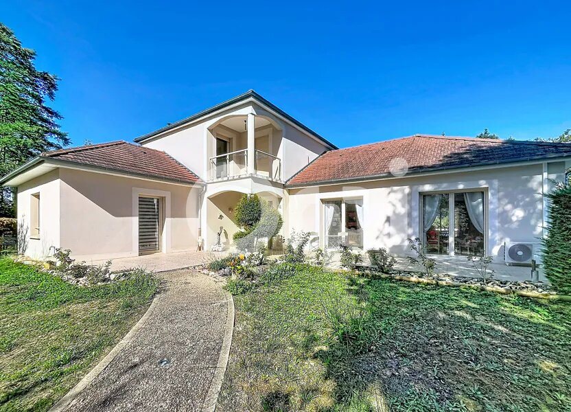 Maison à vendre, 193m², Saint-Viance
