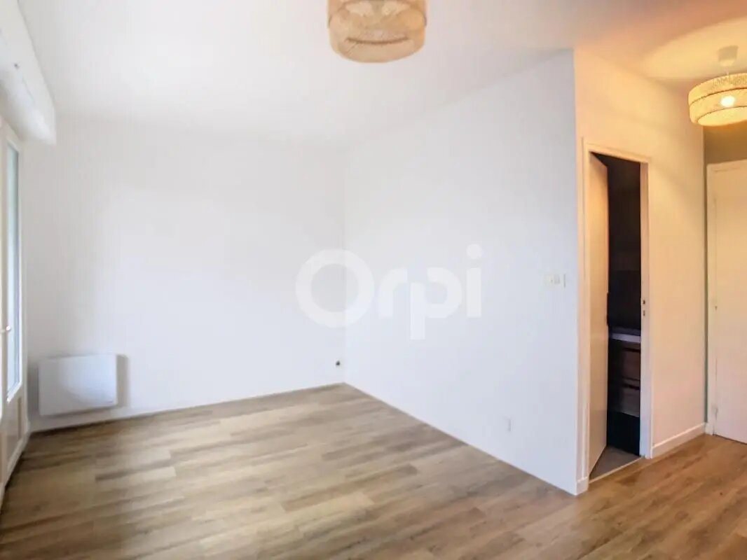 Appartement à louer, 26m², Brive-la-Gaillarde