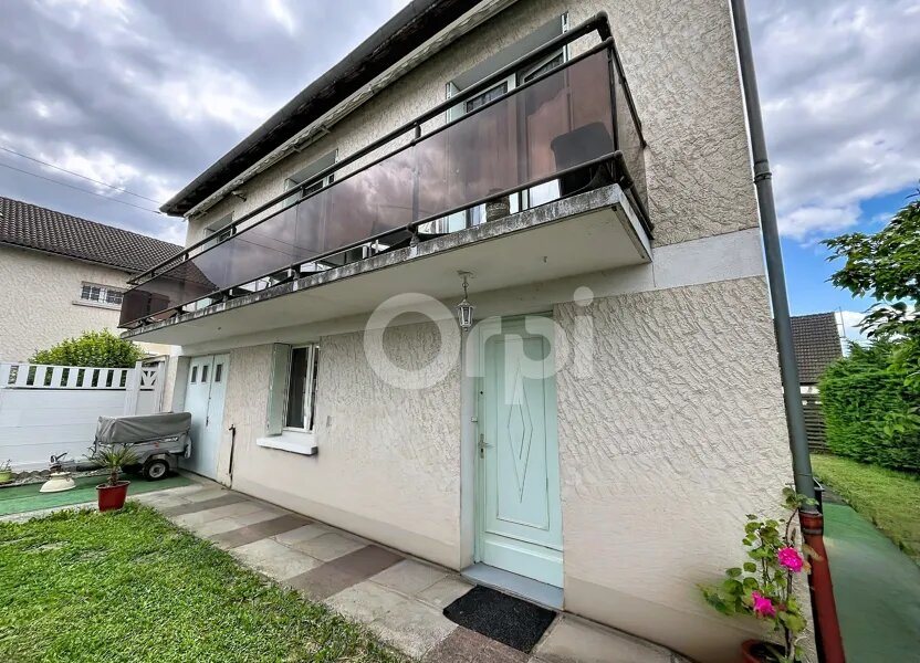 Maison à vendre, 112m², Saint-Pantaléon-de-Larche